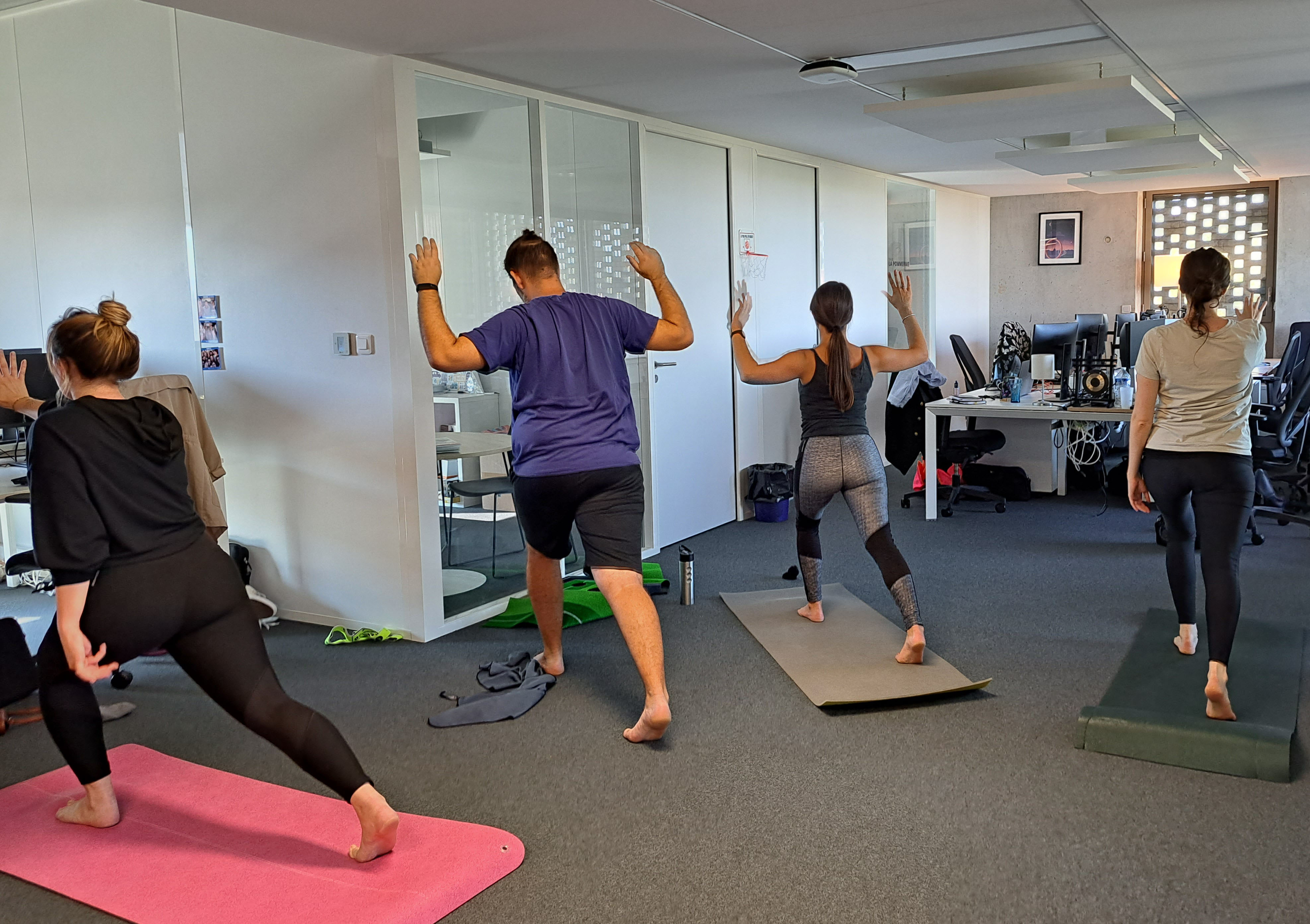 Séance de yoga en entreprise à Nantes